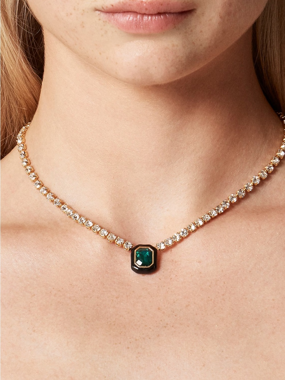 NWT J Crew Gold-plated Cupchain emerald-colored gemstone pendant necklace